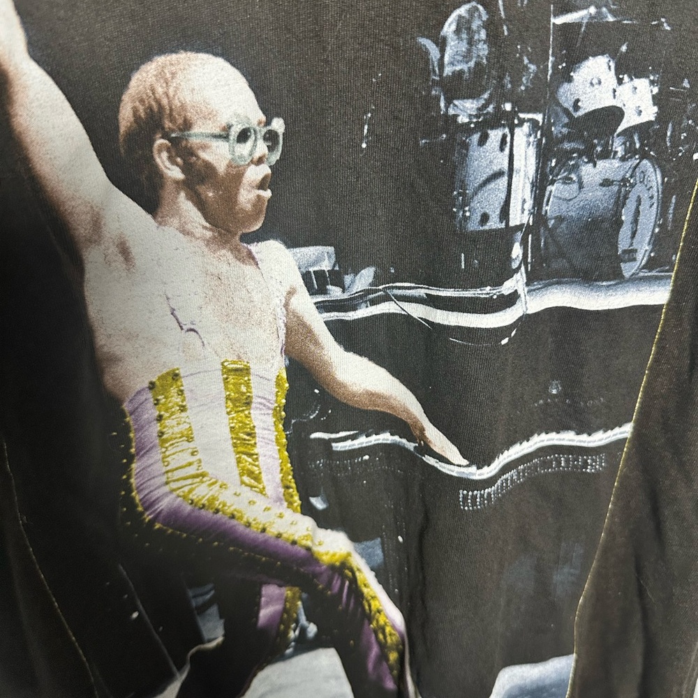 Elton John Rocket Man Band Tee Rick Concert Black T-Shirt S - Picture 4 of 4